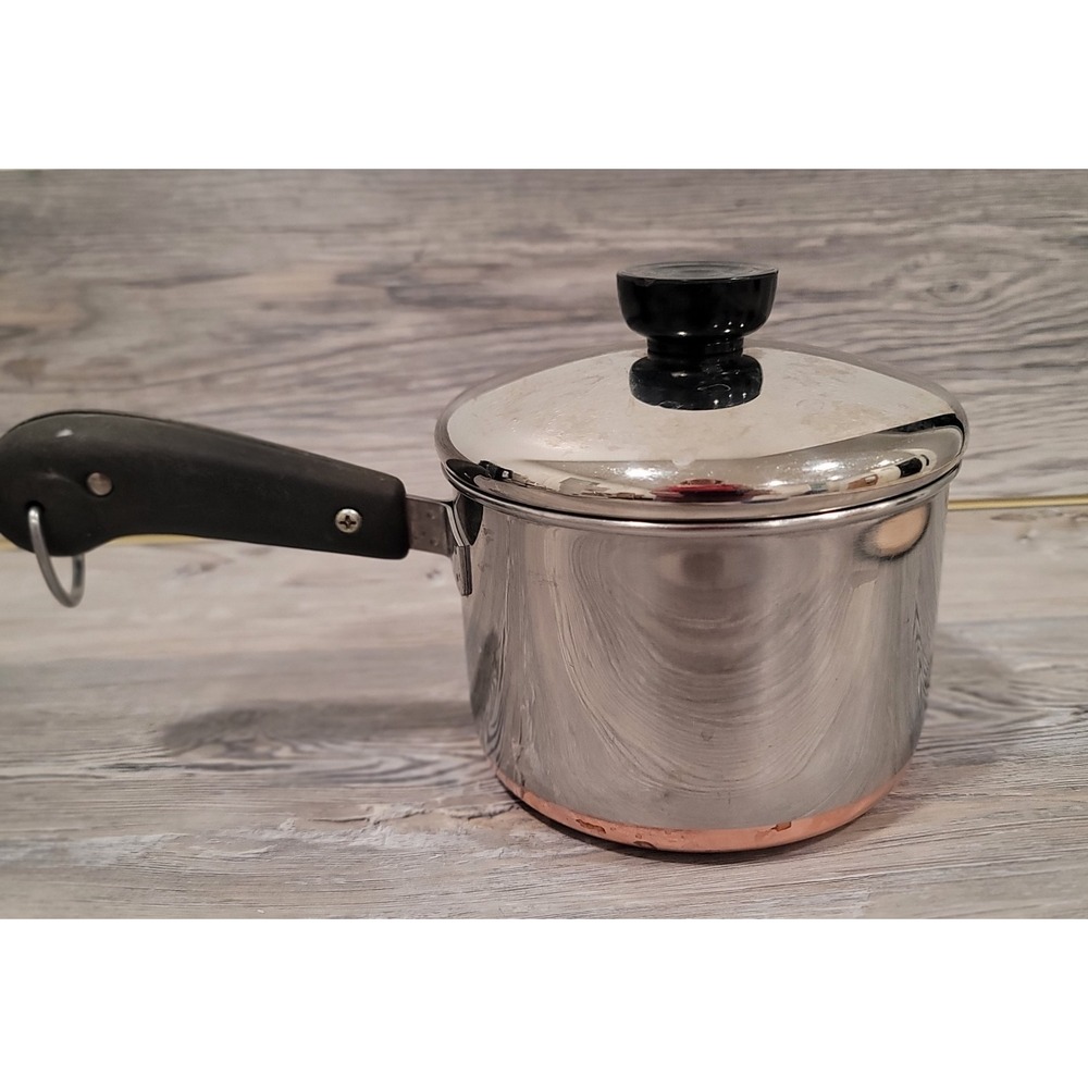Vintage Revere Ware 1.5qt Sauce Pan with Lid Copper Bottom Made in USA